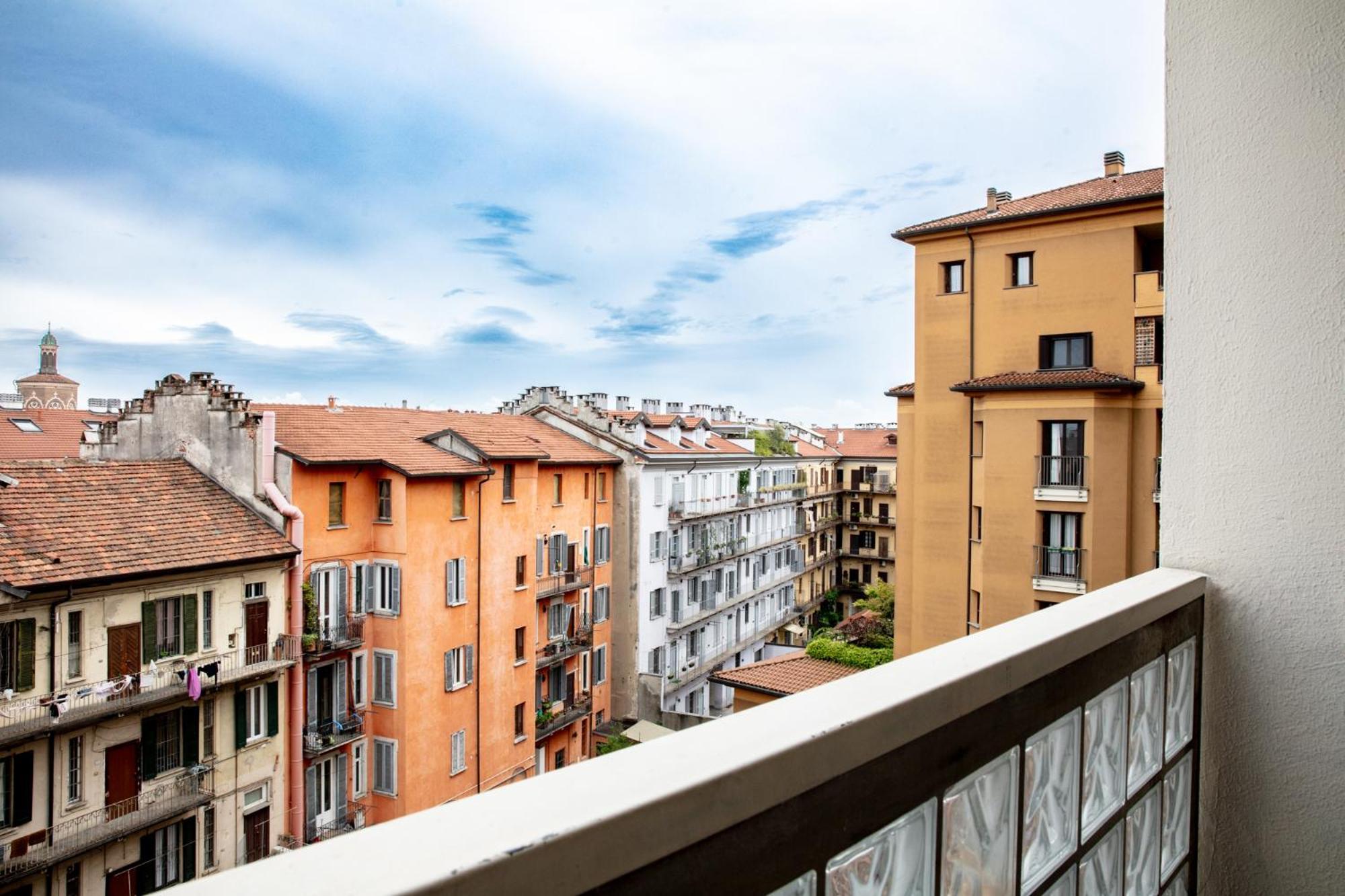 Dehomes - Porta Genova Luxury Stay Мілан Екстер'єр фото